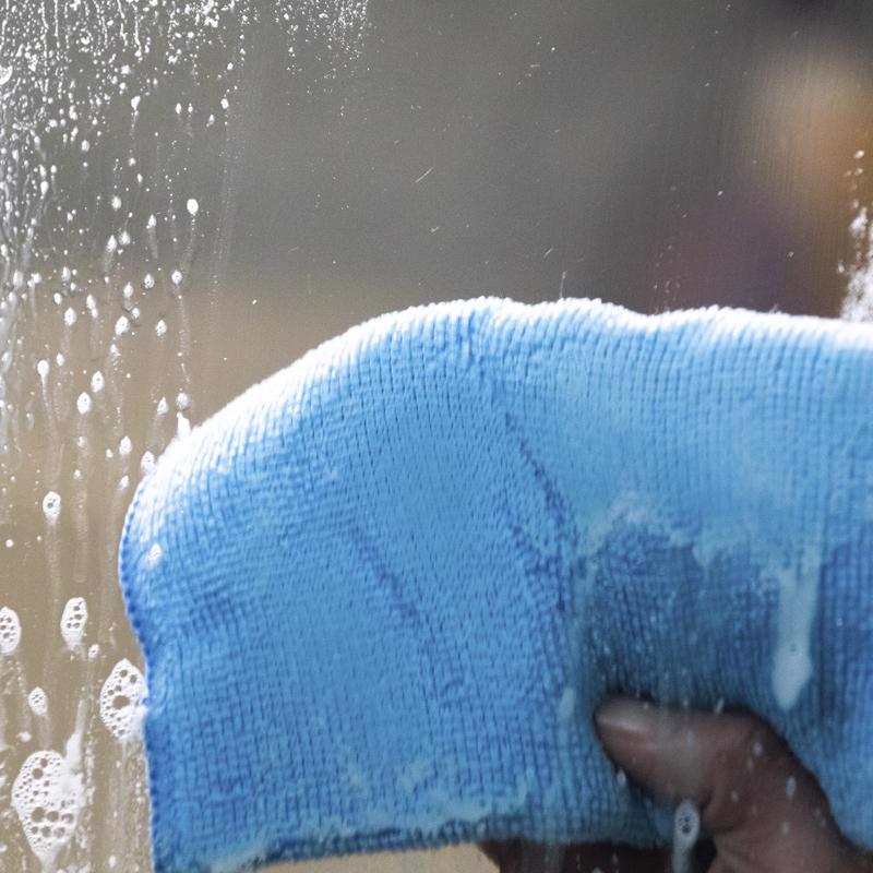 Zep No Scent Tub and Tile Cleaner 32 oz Liquid