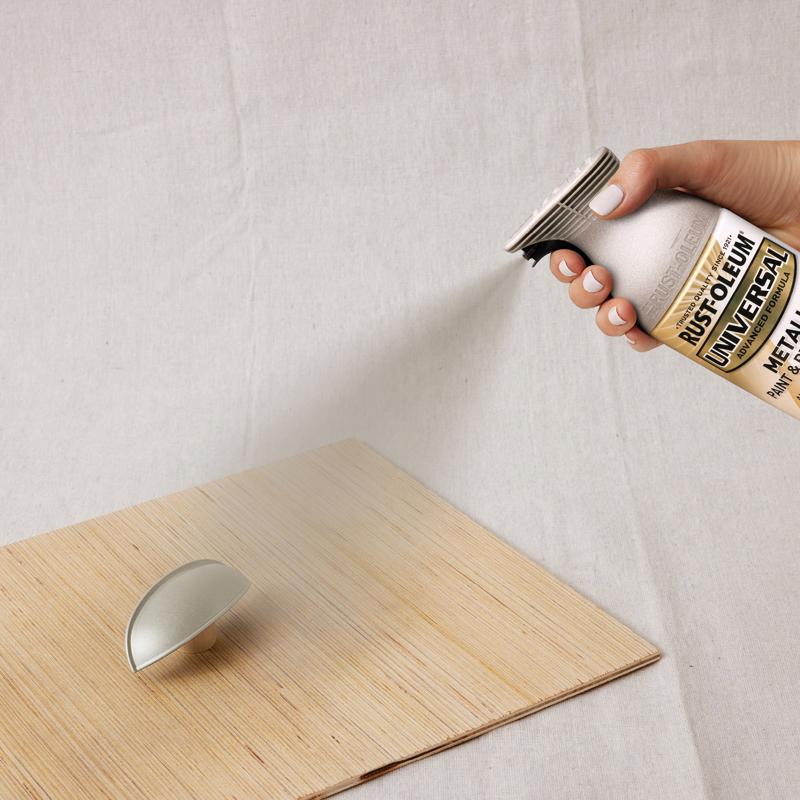 Rust-Oleum Universal Satin Nickel Metallic Spray Paint 11 oz