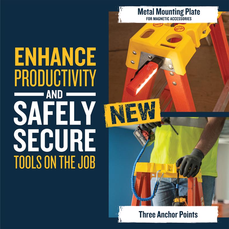 Werner 5 ft. H Fiberglass Step Ladder Type IA 300 lb. capacity