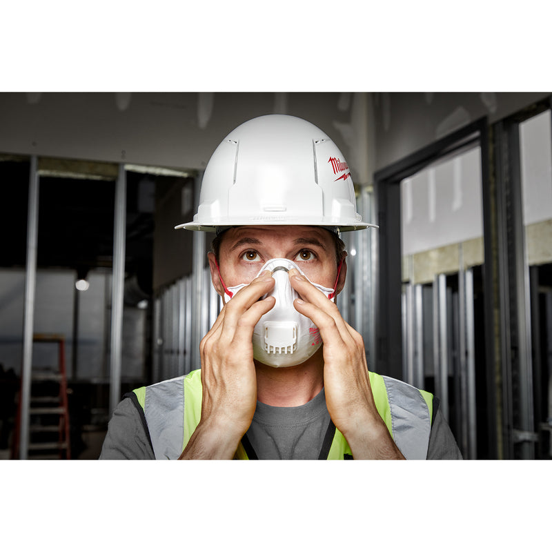 Milwaukee N95 Dust Protection Respirator with Gasket Valved White One Size Fits All 1 pk