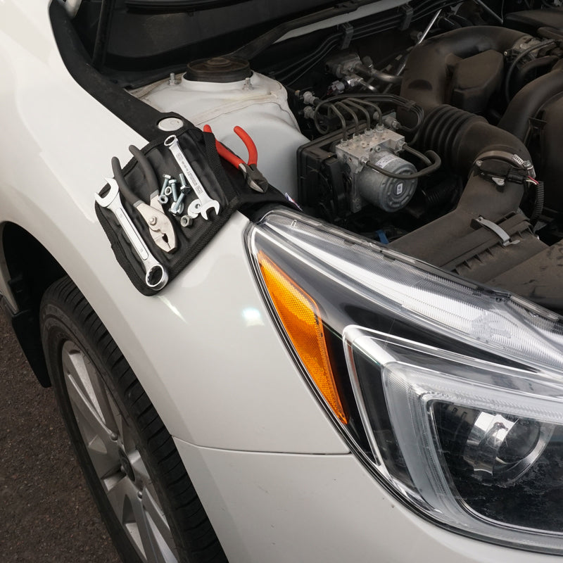 Magnet Source 19-1/2 in. L X 8.85 in. W Black Magnetic Tool Mat 19 lb. pull