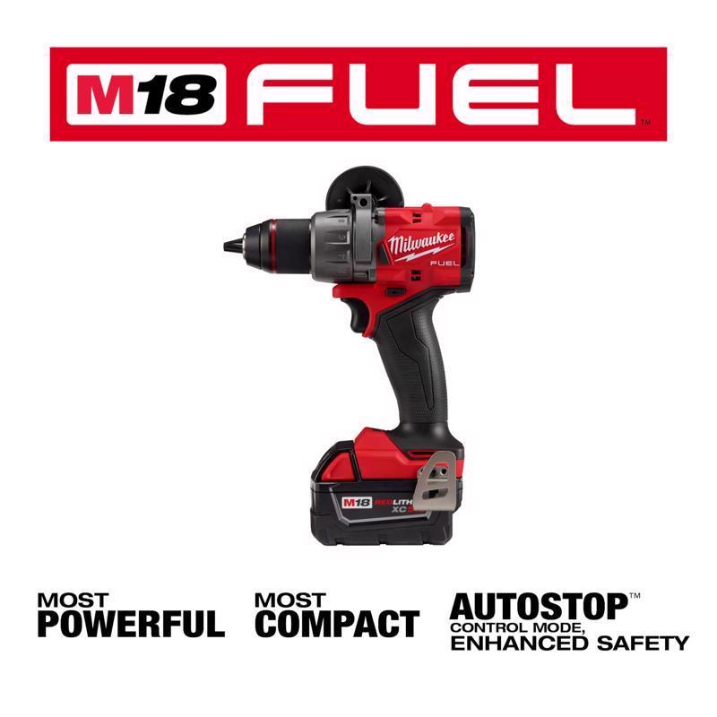 Milwaukee M18 FUEL 1/2 in. Brushless Cordless Drill/Driver Kit (Battery & Charger)