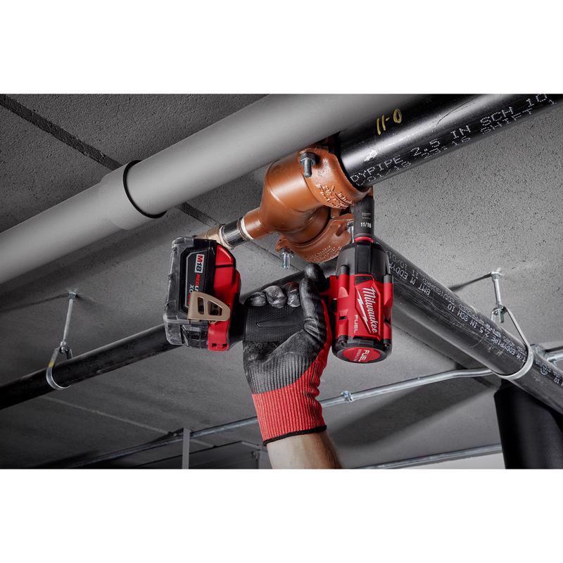 Milwaukee Shockwave 11/16 in. X 1/2 in. drive SAE 6 Point Deep Impact Socket 1 pc