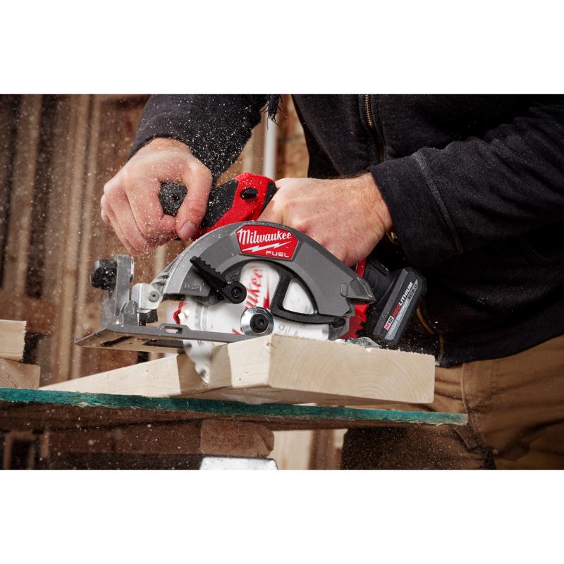 Milwaukee M12 Fuel 5-3/8 in. Cordless Brushless Circular Saw