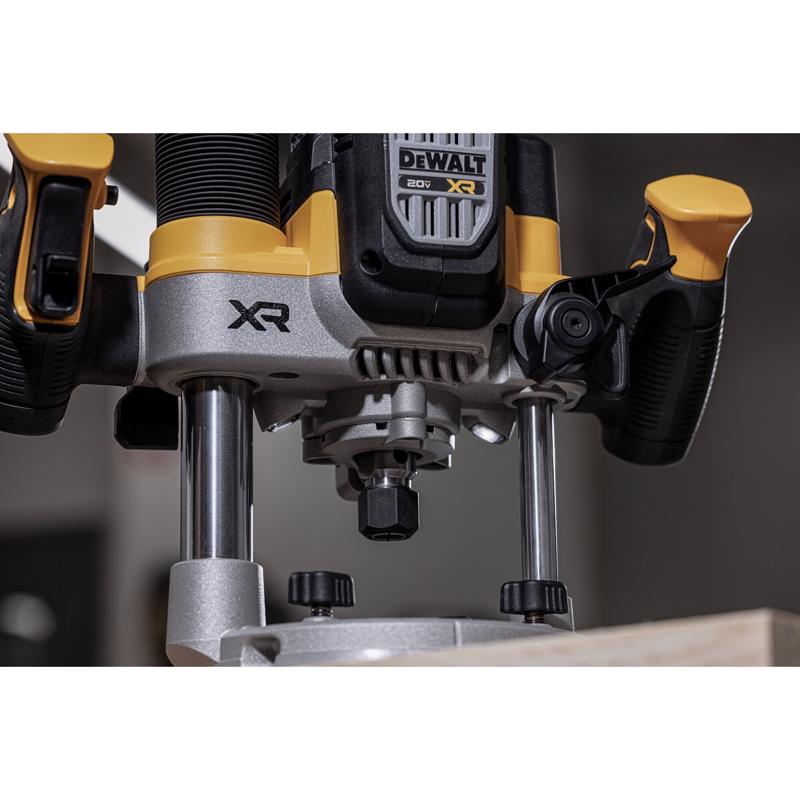 DeWalt 20V MAX XR 2.25 HP Cordless Plunge Router Tool Only