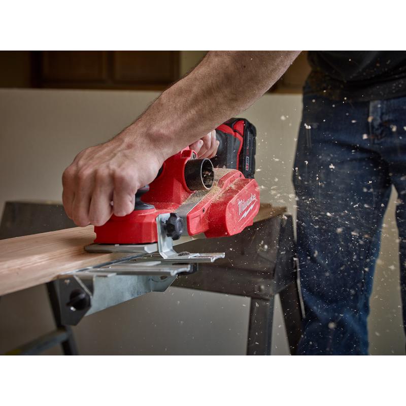 Milwaukee 18V M18 3-1/4 in. Cordless Planer Tool Only