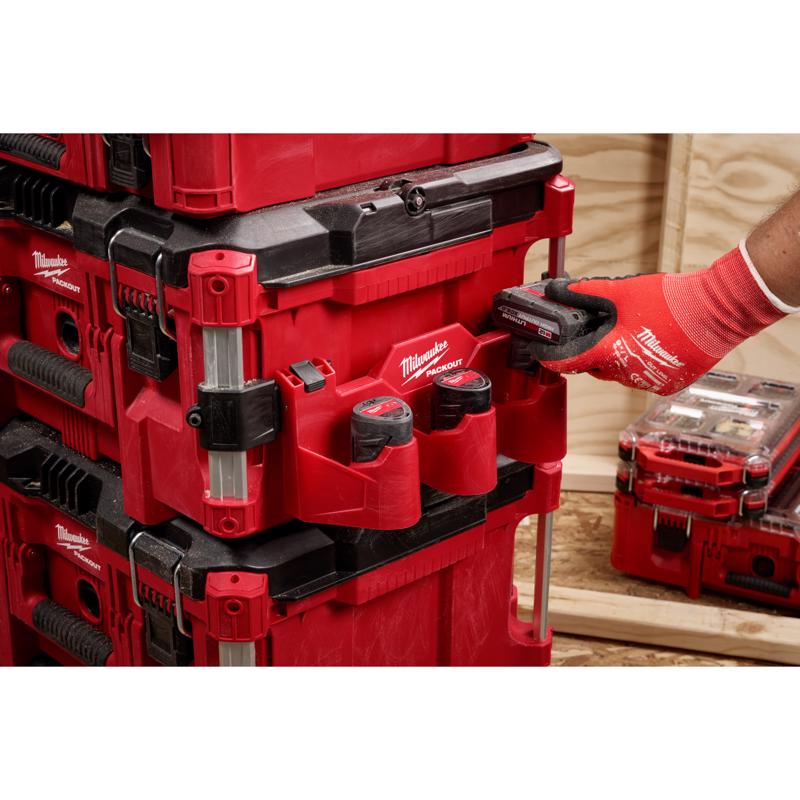 Milwaukee PACKOUT Battery Rack Black/Red