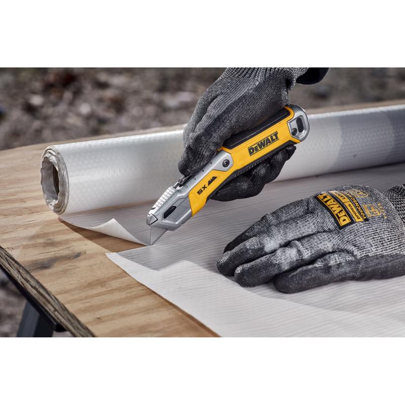 DeWalt Retractable Utility Knife Black/Yellow 1 pc