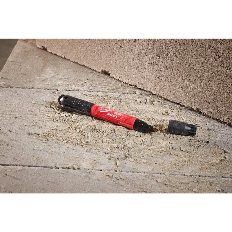 Milwaukee Black Fine and Chisel Tips Jobsite Marker 1 pk