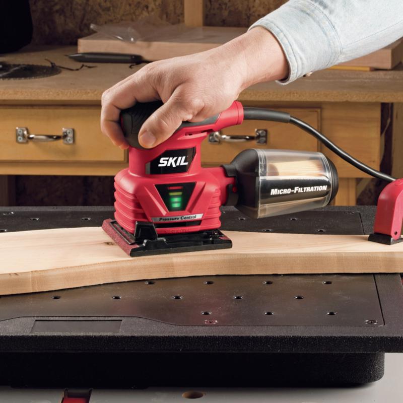 SKIL Corded 2 amps 1/4 Sheet Sander