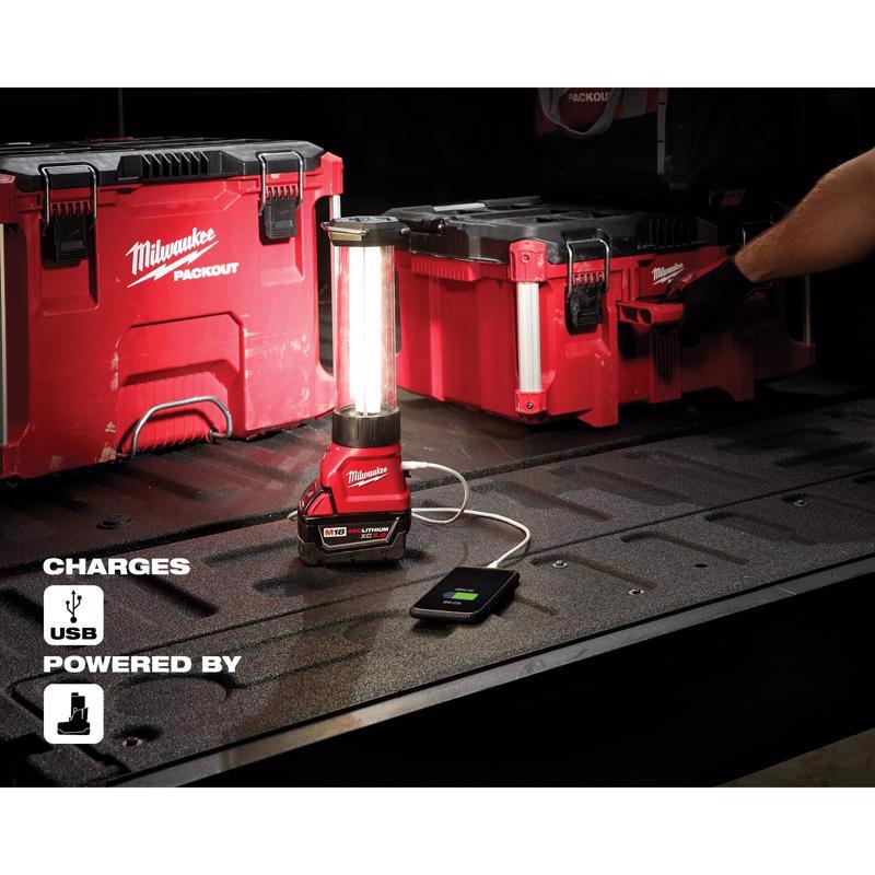 Milwaukee M18 700 lm Red LED Lantern