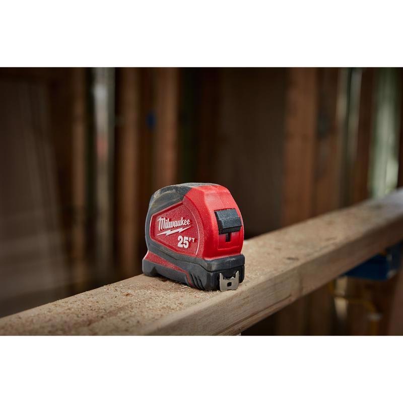 Milwaukee 30 ft. L X 1.65 in. W Compact Tape Measure 1 pk