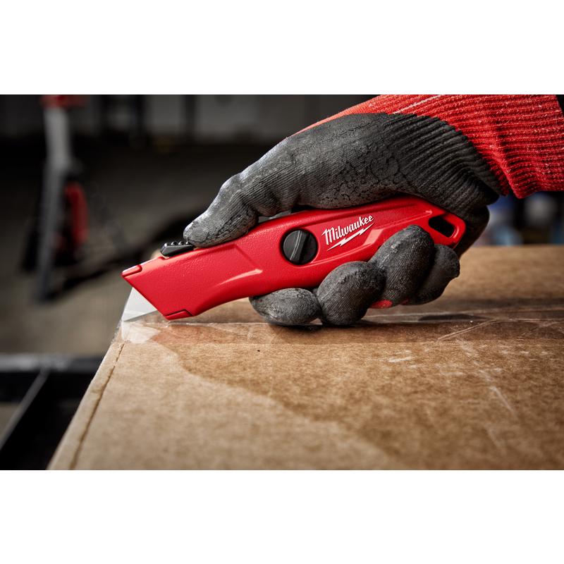 Milwaukee 5-3/4 in. Self-Retracting Safety Knife Red 1 pc