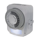 Prime Indoor Mechanical Timer 125 V White