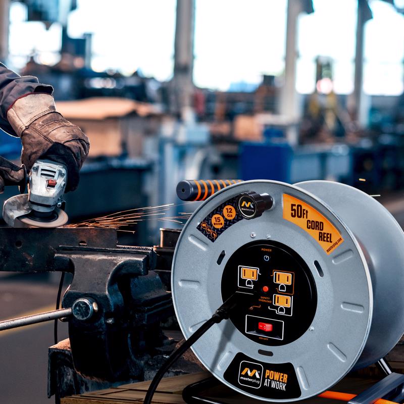 Masterplug 50 ft. L Metal Cord Reel