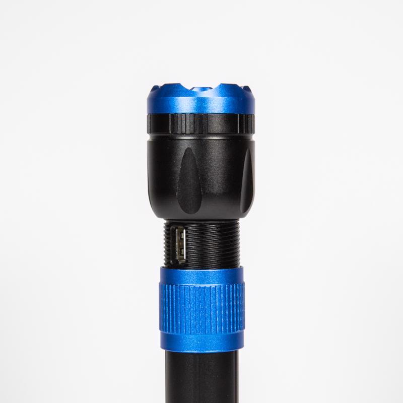 Dorcy DieHard 1000 lm Black/Blue LED Flashlight Power Bank