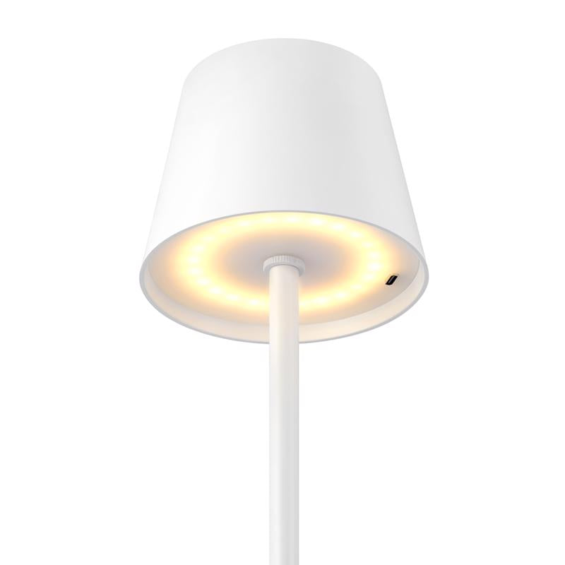 Globe Electric 15 in. Matte White Table Lamp