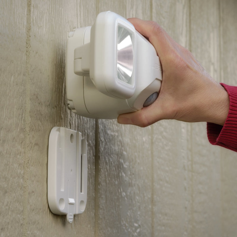 Mr. Beams High Performance Motion-Sensing Battery Powered LED White Security Light - Total Qty: 1