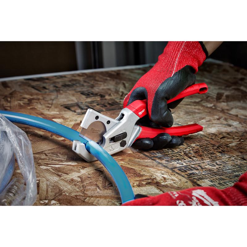 Milwaukee 1 in. Tubing Cutter 9 in. L Red 1 pk