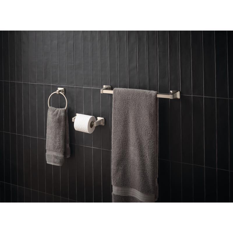 OakBrook Brushed Nickel Die Cast Zinc Bath Hardware Set
