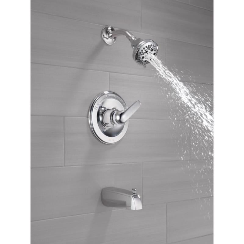 Delta Monitor 1-Handle Chrome Tub and Shower Faucet