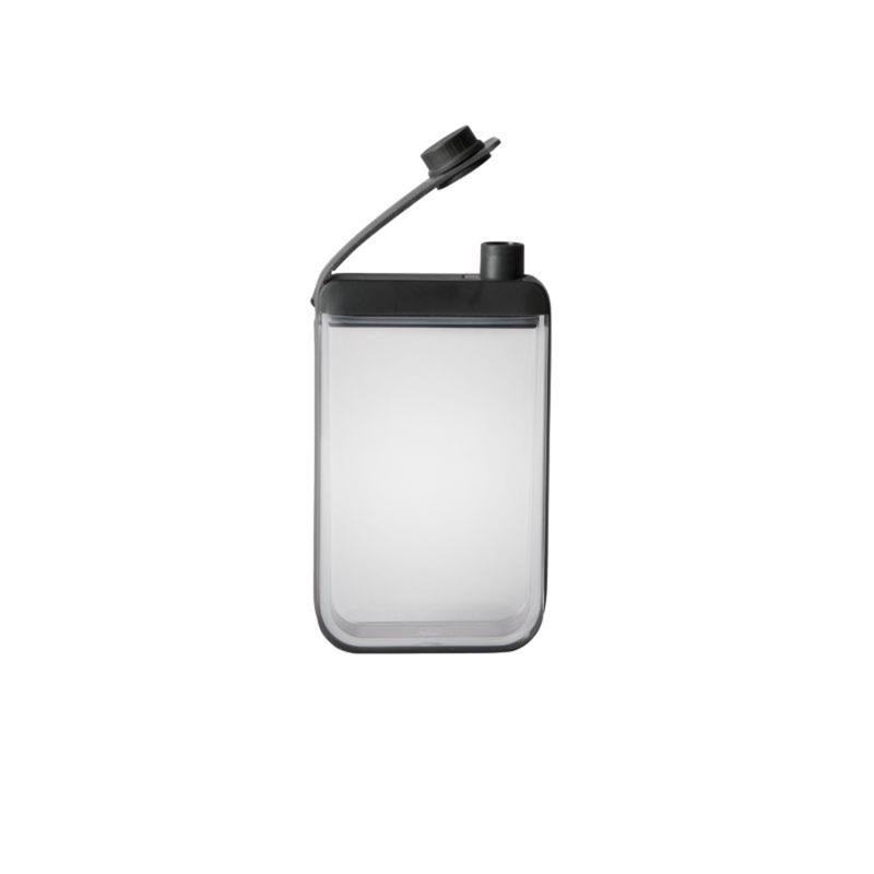 Houdini 7.25 oz Black/Clear Plastic/Silicone Flask