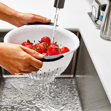 OXO Good Grips Plastic Colander 3 qt