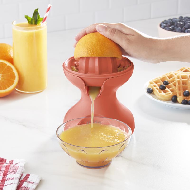 Rise by Dash Orange Plastic 10 oz Citrus Juicer