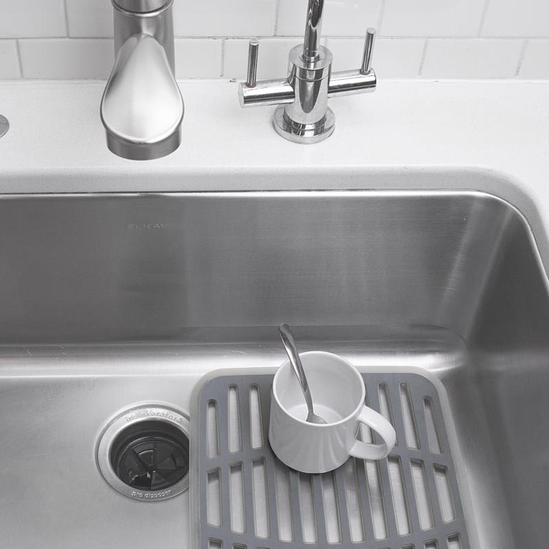 Spectrum Diversified Designs Cora 13 in. L X 11 in. W X 1 in. H Plastic Sink Mat
