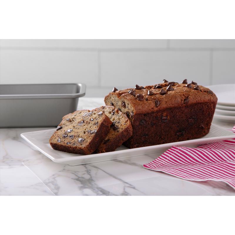 Wilton Silver 4 in. W X 8 in. L Loaf Pan Black 1 pc