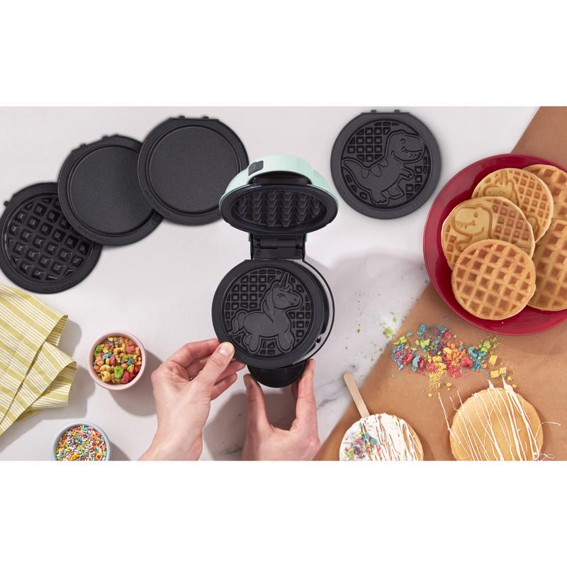 Dash 1 waffle Aqua Plastic Waffle Maker