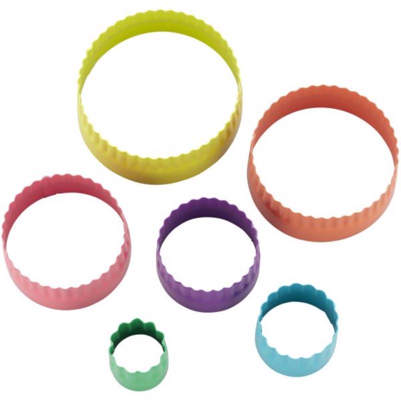 Wilton Round Cookie Cutter Set 6 pc