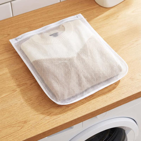 Zenna Home White Mesh Fabric Laundry Wash Bag