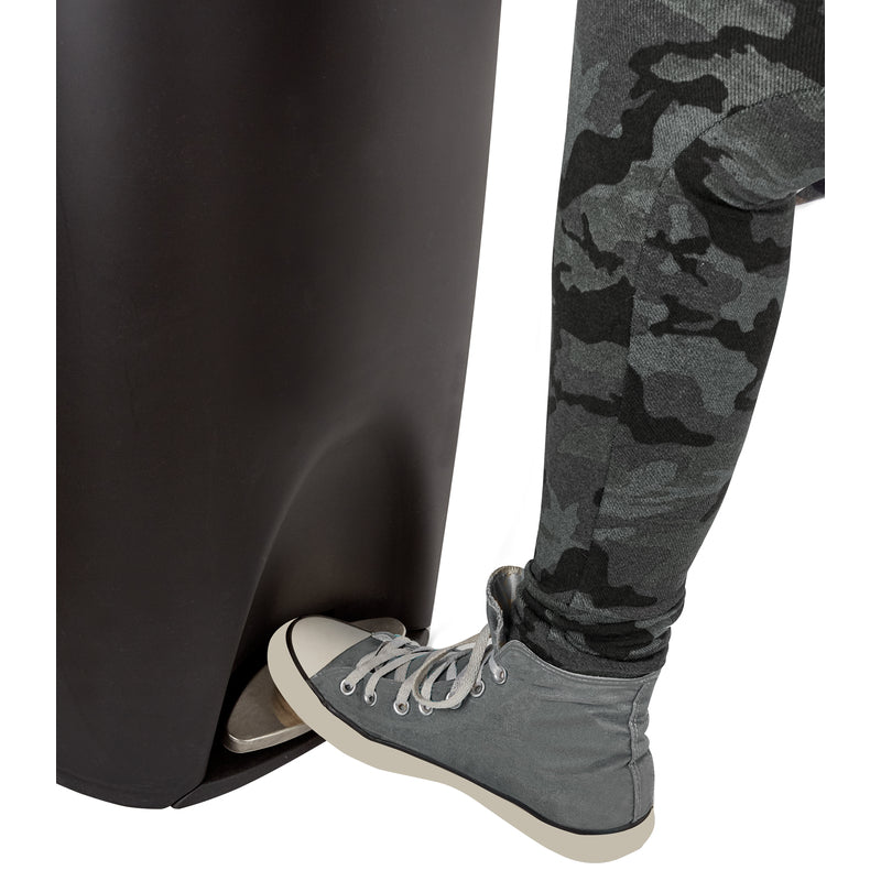 Umbra Brim 13 gal Black Plastic Step On Wastebasket