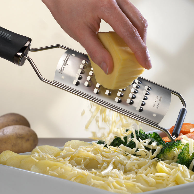 Microplane Black Plastic/Stainless Steel Coarse Grater