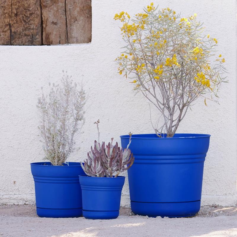 Bloem Saturn 12 in. D Plastic Planter Blue