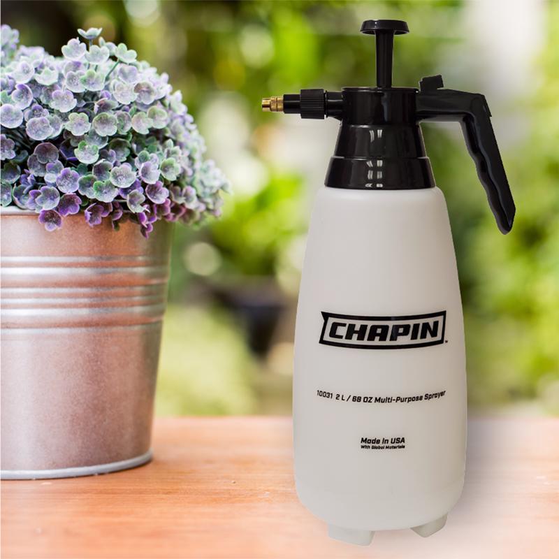 Chapin 68 oz Hand Held Multi-Use Sprayer