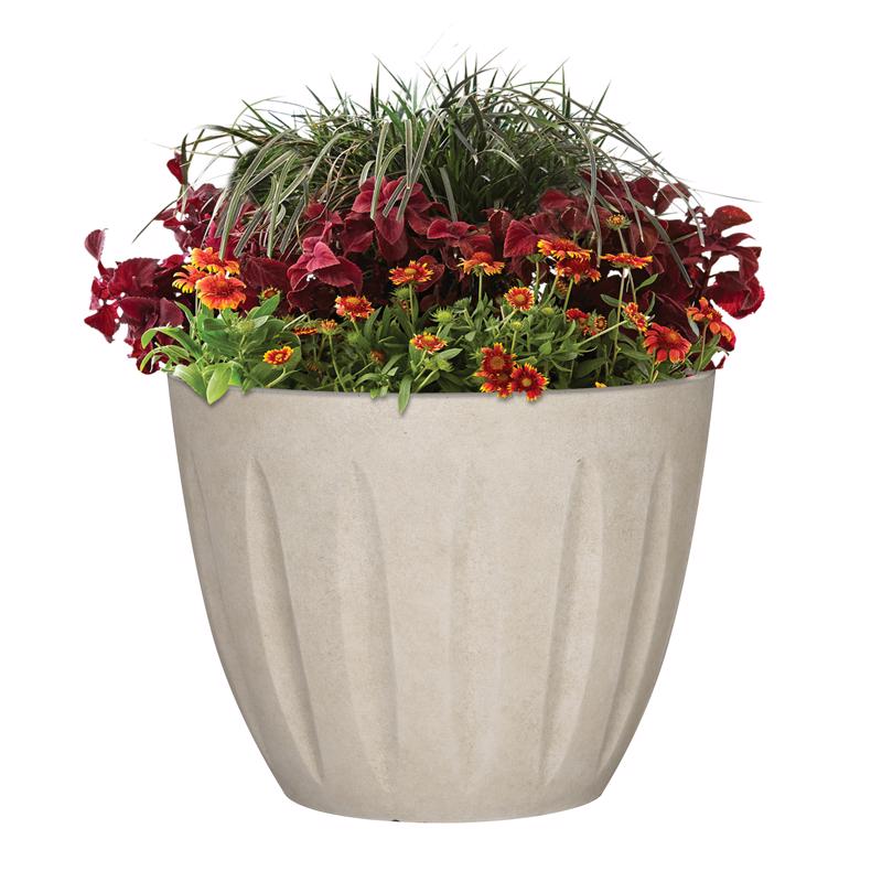 L&G Solutions 13 in. H X 16 in. D Polyresin Spritzer Planter Sand