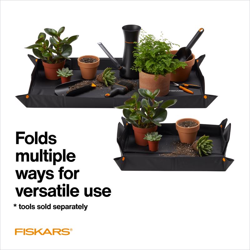 Fiskars 32.5 in. Gardening Mat