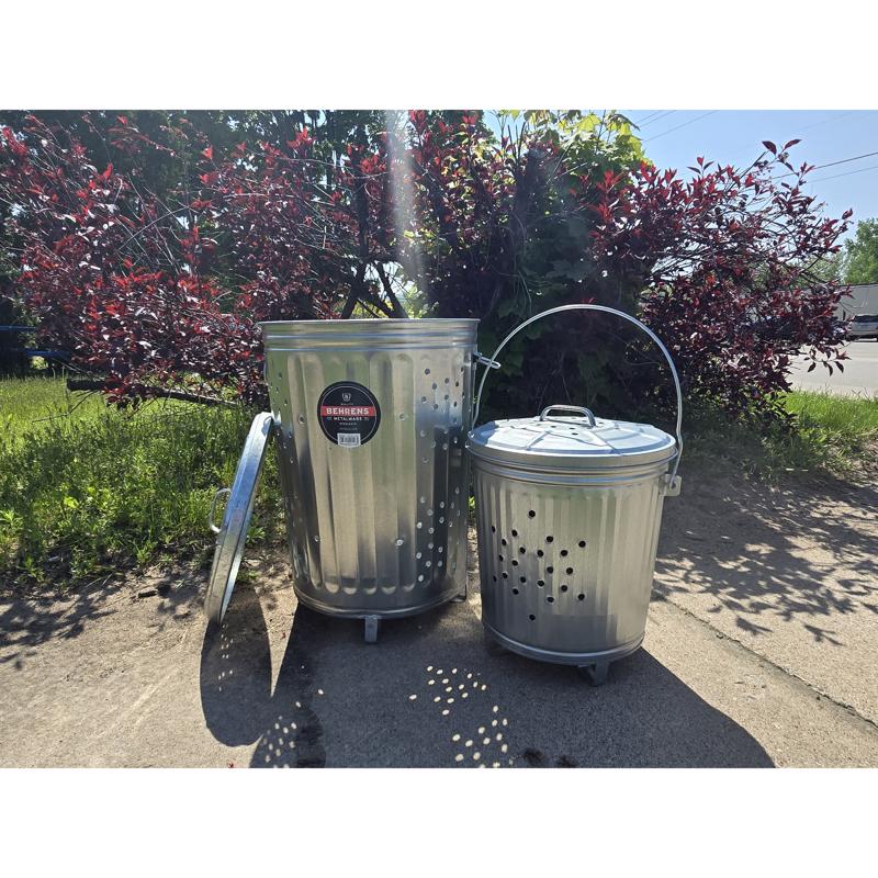 Behrens 7.5 gal Silver Galvanized Steel Trash Burner Can Lid Included Animal Proof/Animal Resistant