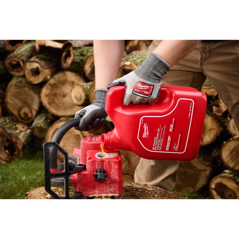 Milwaukee All Season Bar and Chain Oil 1 gal