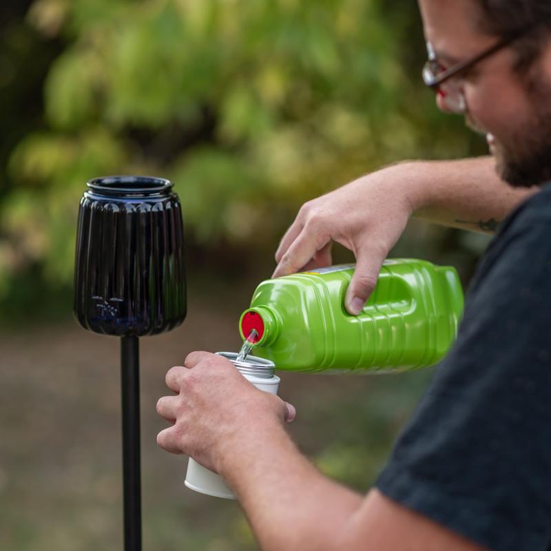TIKI Blue Glass 66 in. Outdoor Torch 1 pc