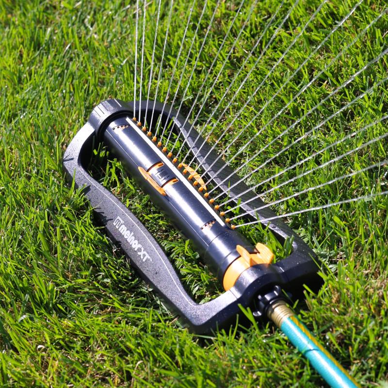 Melnor XT Sled Base Oscillating Sprinkler 4500 sq ft 1 each