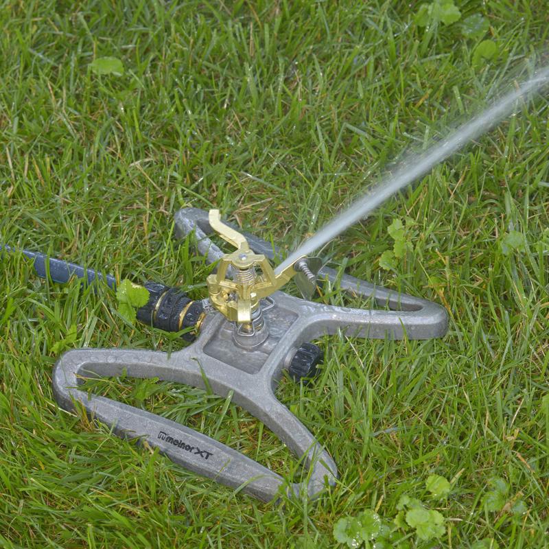 Melnor XT Metal Sled Base Impulse Sprinkler 5600 sq ft 1 each