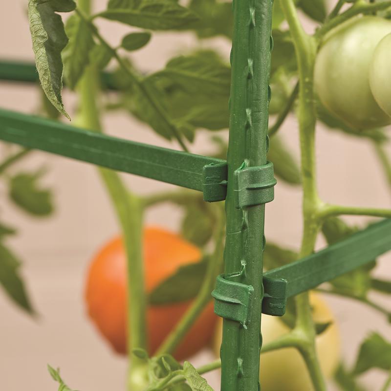 Gardener's Blue Ribbon Green Steel Garden Stakes