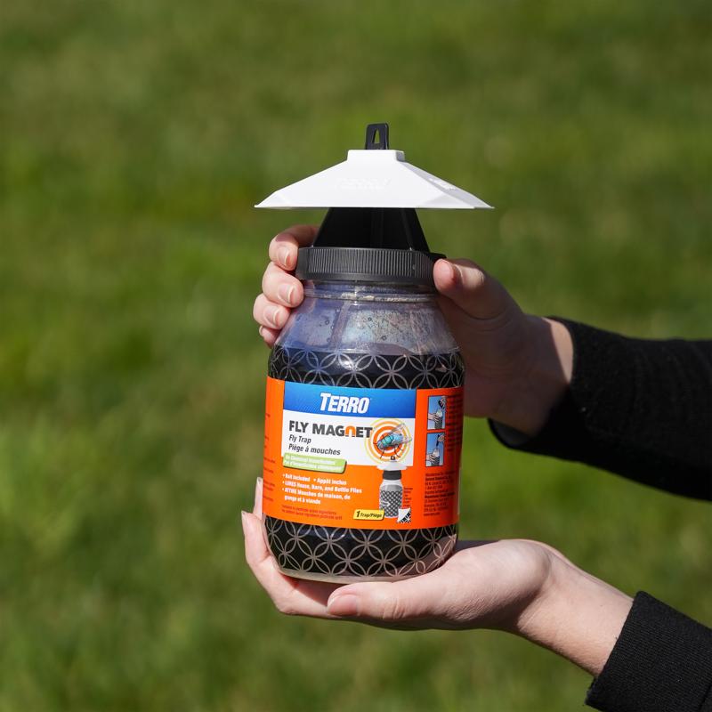TERRO Fly Magnet Fly Trap 1 qt