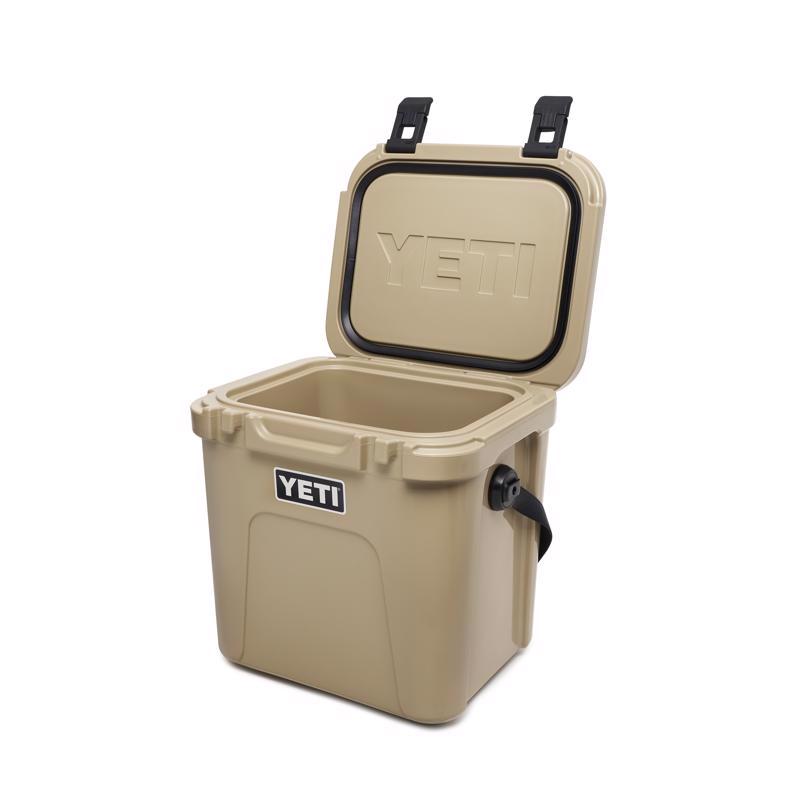 YETI Roadie 24 Desert Tan 22 qt Hard Cooler