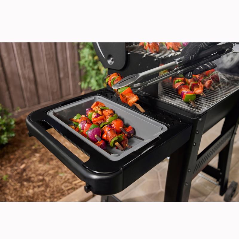 Weber Works Plastic Cutting Board 1