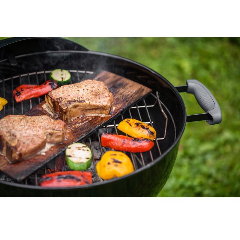 Weber 18 in. Original Kettle Charcoal Grill Black