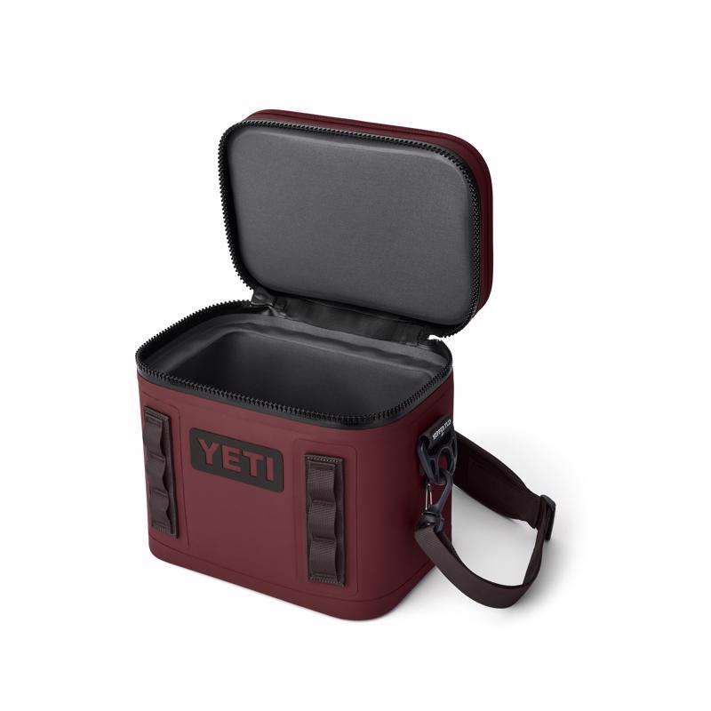 YETI Hopper Flip 8 Wild Vine Red 8 qt Soft Sided Cooler